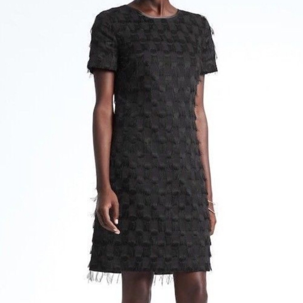 Banana Republic Black Polka Dot Feather Eyelash Fringe Knee Length Shift Dress